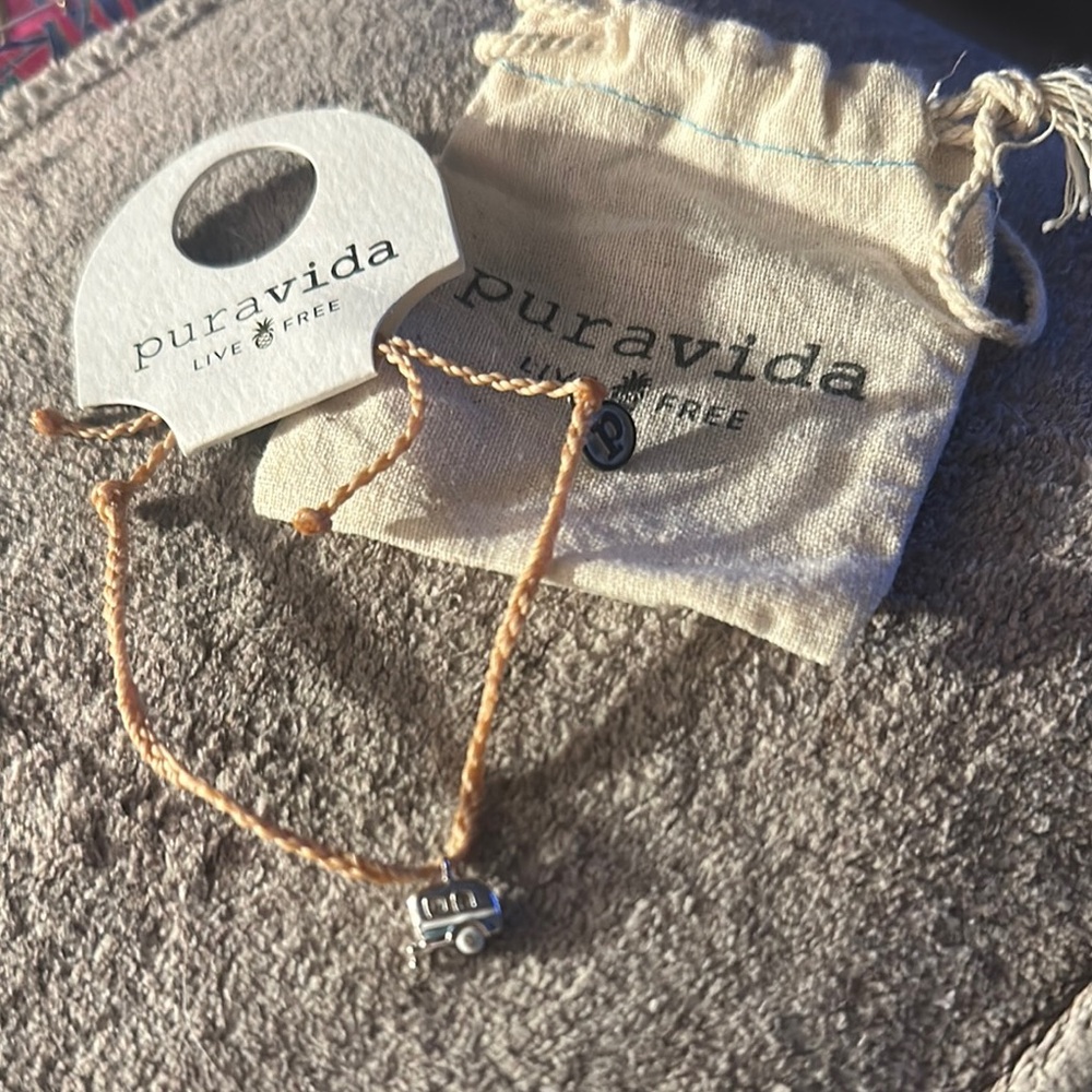 Pura Vida Tan Bracelet with Silver Van Charm